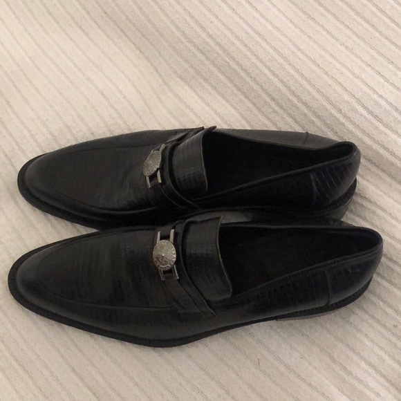 Men’s VTG classic silver Medusa Versace V2 corpcore dress shoes - Picture 5 of 10